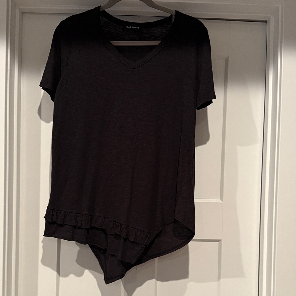 Elegant Black V-Neck Short Sleeve Top